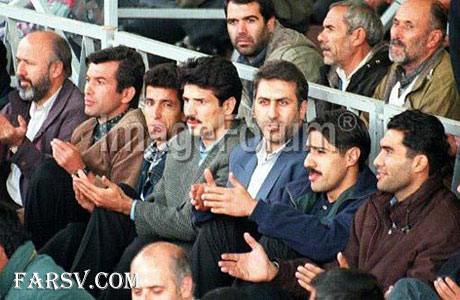 تصاویر نایاب و فوق العاده دیدنی از دوران جوانی افراد معروف علی دایی احمدرضا عابدزاده حمید استیلی و پیروانی در نماز جمعه