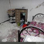 اخبار و تصاویر دلخراش از مناطق زلزله زده بوشهر آخرین آمار قربانیان و مجروحان زلزله بوشهر