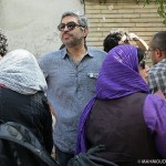 عکس تجمع هنرمندان مقابل خانه سینما