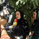 عکس تجمع هنرمندان مقابل خانه سینما