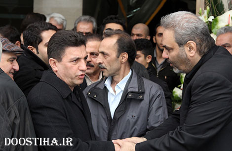 تصاویر و حواشی مراسم ختم مادر جواد خیابانی عکس های مراسم ختم مادر جواد خیابانی