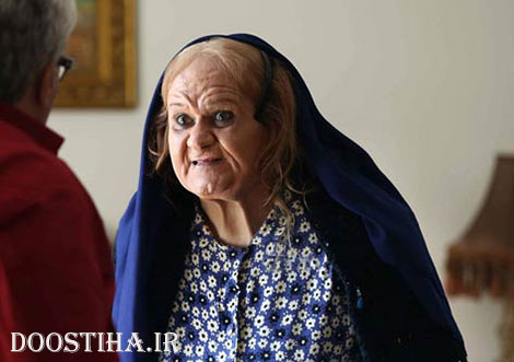 گریم زنانه اکبر عبدی در فیلم خواب زده ها