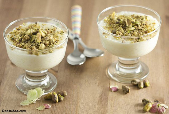 طرز تهیه فرنی پسته